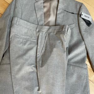 Kenneth Cole Reaction 2 piece khaki suit.